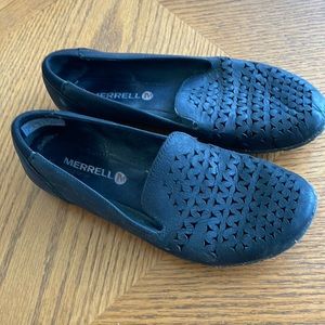 Womens Merrell flats black